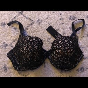 Victoria Secret 38 DD